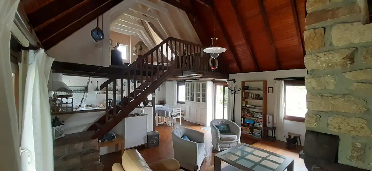 Troisième photo de la maison chaumière cottage Bretagne Roscanvel